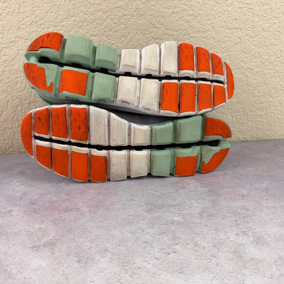 On Running Cloud Cloudflow Gray Size 9.5 Women's Shoes Sneakers - Picture 11 of 16